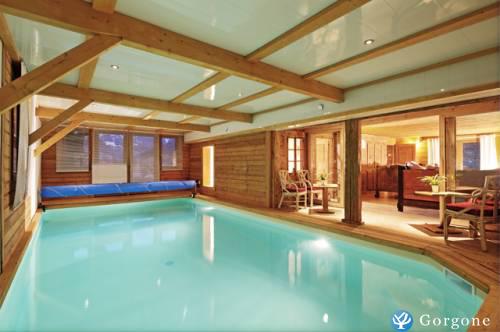 Photo n°1 de :La Clusaz grand chalet classé 5 étoiles, piscine intérieure & spa