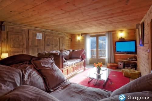 Photo n°4 de :La Clusaz grand chalet classé 5 étoiles, piscine intérieure & spa