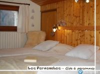 Chambre cliquez ici pour agrandir les photos de cette location à la_clusaz